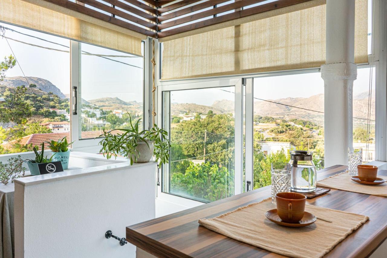 Arismari Cretan Holiday Home Angouselianá エクステリア 写真